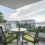 Apartment Jelena