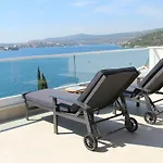 Apartment Jelena *